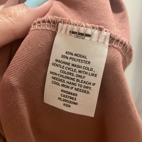 Nordstrom Chelsea28 Ruffle Back Hem Tee Mauve Pink - Picture 7 of 7